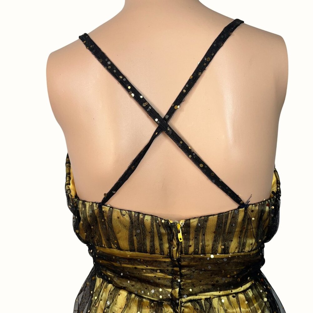 Privada Collection Gold & Black Cocktail Dress With Sequin Overlay Beaded Waist - Picture 4 of 8